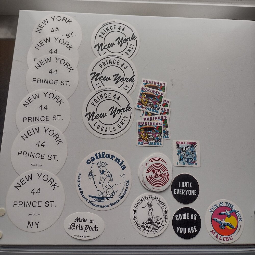 30 Brandy Melville stickers